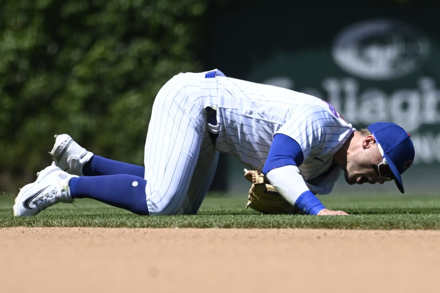 Cubs 5, Royals 0: Dansby Swanson finally has himself a game