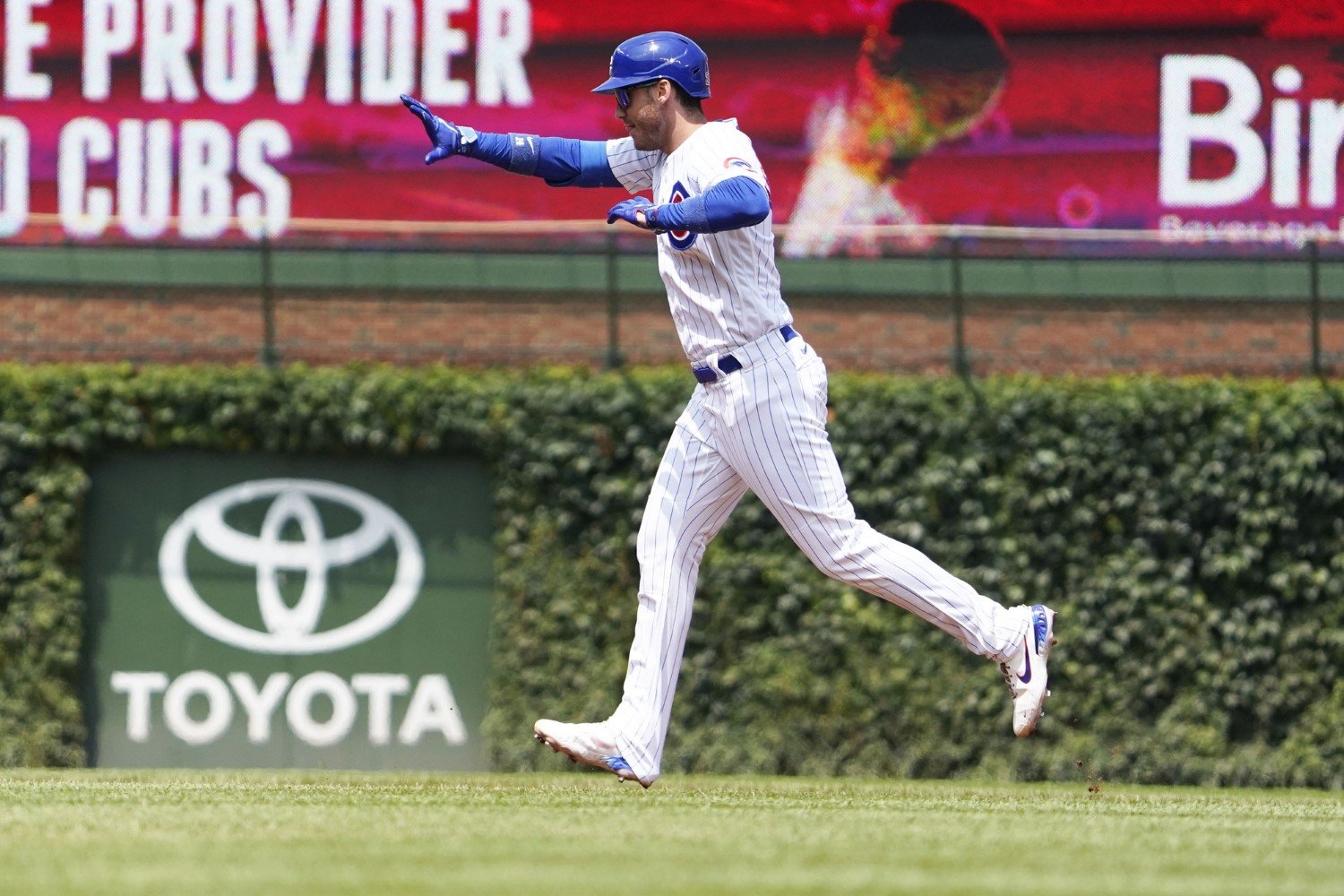 Cody Bellinger's 1st Cubs HR, 03/08/2023