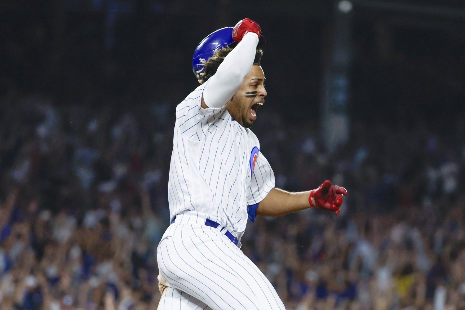 Cubs OF Christoper Morel's walk-off HR vs. White Sox and team