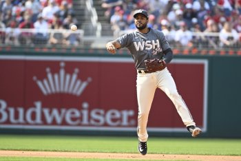 Jeimer Candelario Gives the Cubs Both Balance and Thump