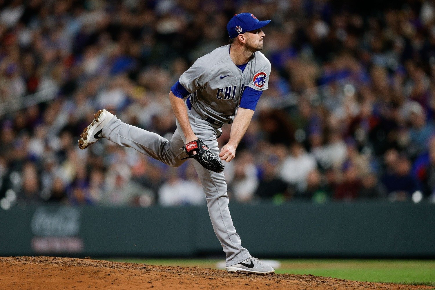 Cubs starter Drew Smyly loses perfect game on disastrous eighth