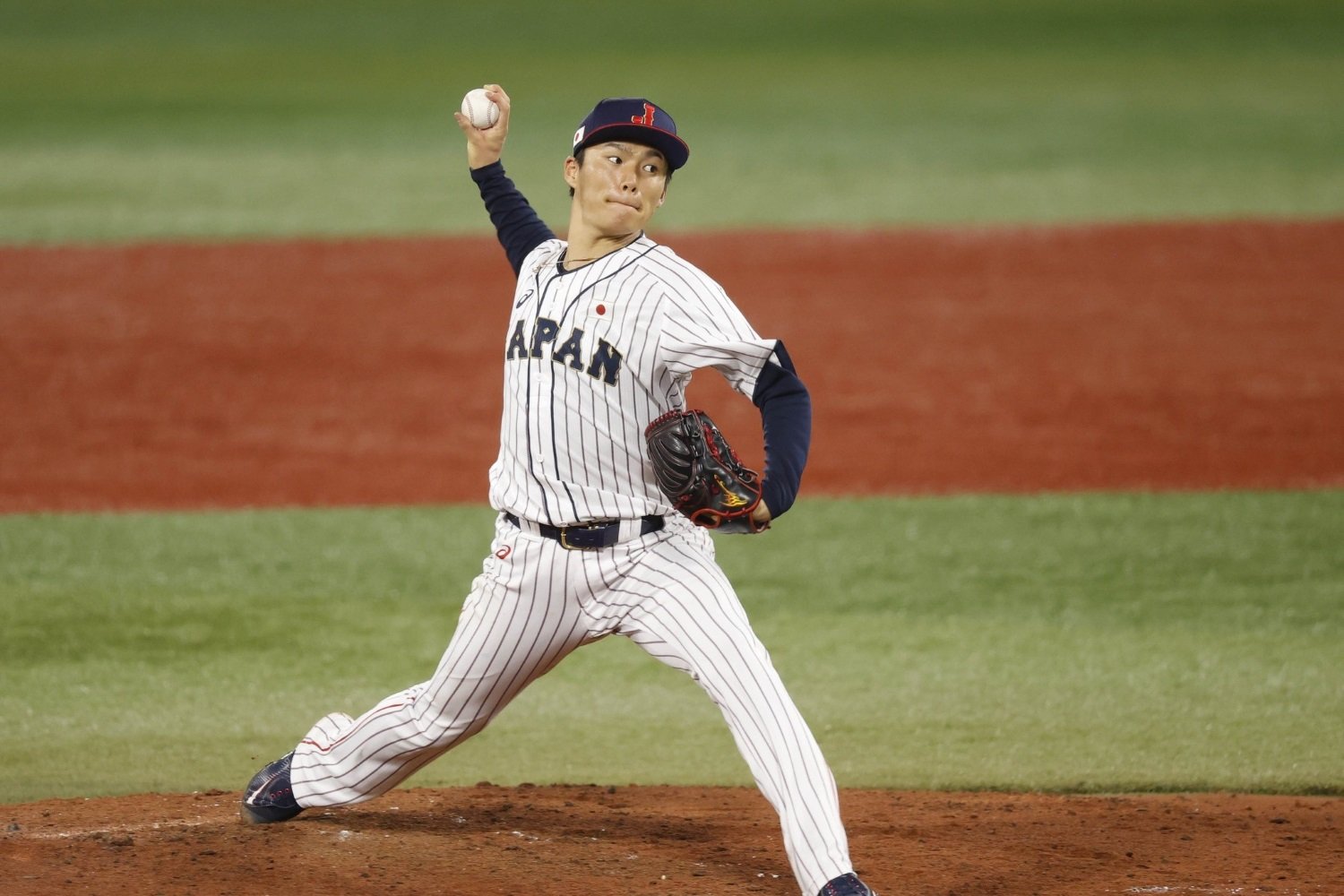 More information about "Will Yoshinobu Yamamoto Signing with the Dodgers Finally Free Up the Market?"