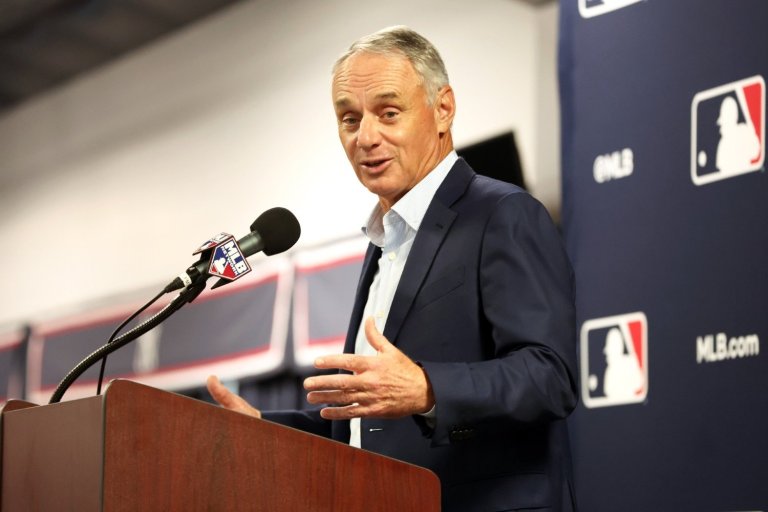 You Have to Stop Talking About a Winter Deadline for Hot Stove Movement
