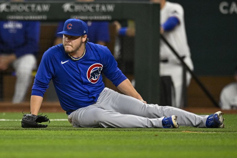 Yikes! Justin Steele Leaves Opening Day Game With Hamstring Injury