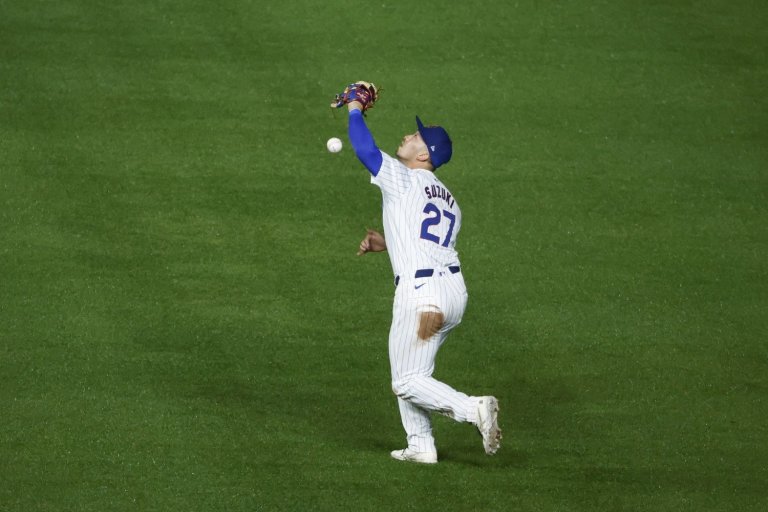 Stormy Present Spells Uncertain Future for Seiya Suzuki in Right Field