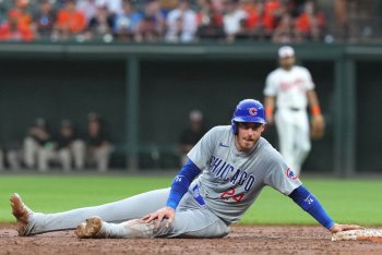 Cody Bellinger Injury Has Huge Implications for Cubs, This Month and Next Year