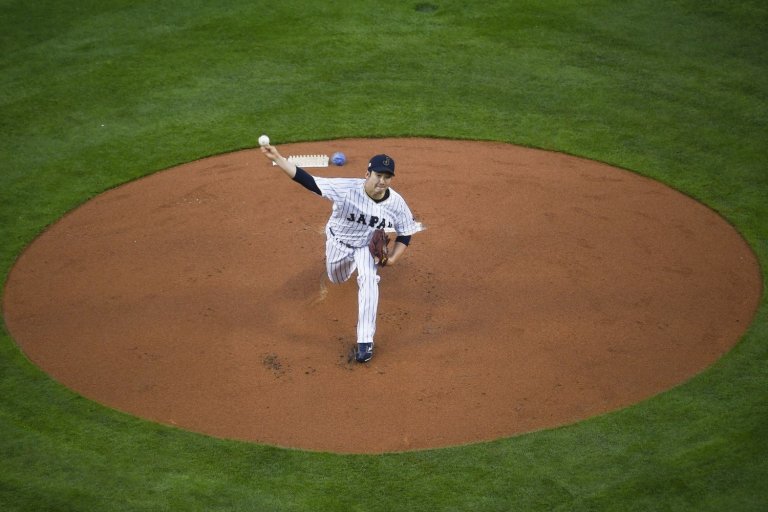 How Aggressively Should Cubs Pursue NPB Starter Tomoyuki Sugano?