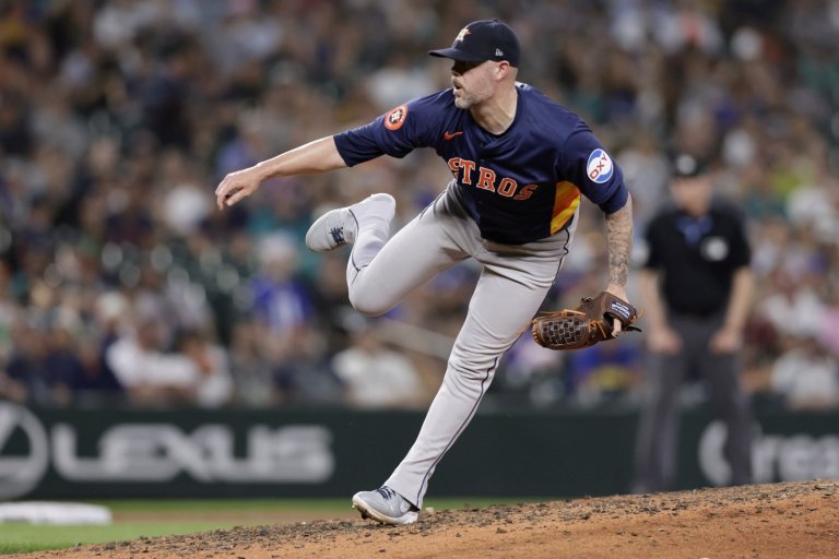 TRADE: Chicago Cubs Acquire Relief Ace Ryan Pressly in Deal With Astros