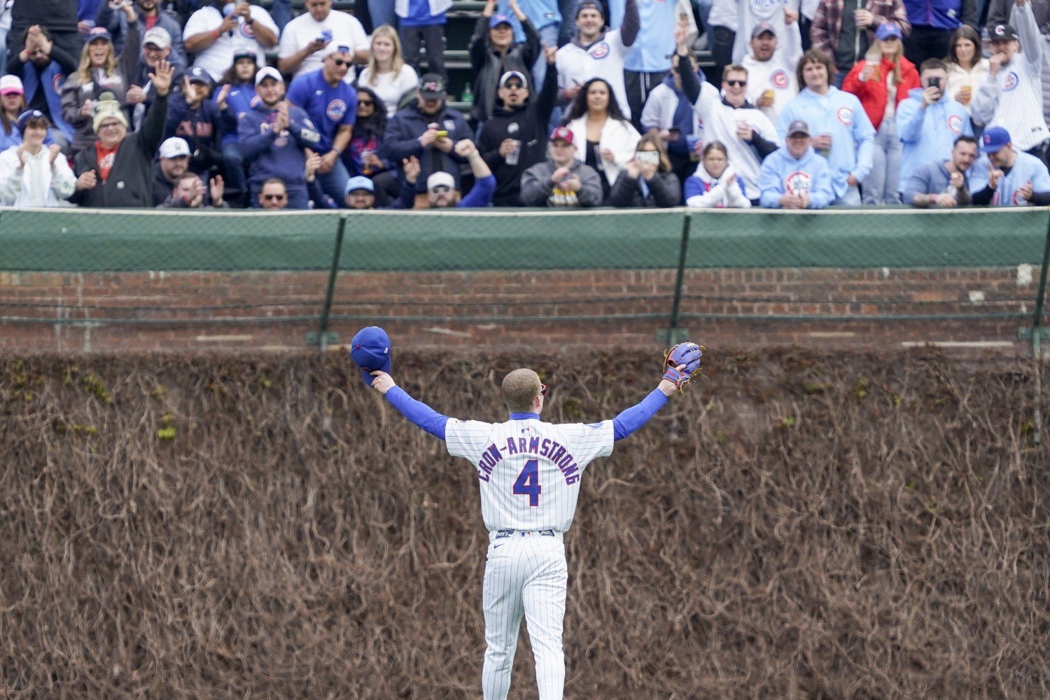 Pete Crow-Armstrong Has Become a Boring, Safe Defender—Which is Great News - Cubs - North Side Baseball
