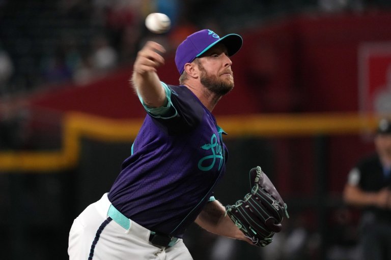 Cubs Trade Rumors, One Week from MLB Trade Deadline: Dylan Cease, Merrill Kelly vs. Zac Gallen, Outfielders on Radar