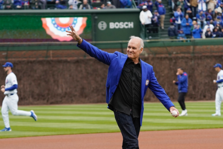 Remembering Ryne Sandberg, Cubs Legend