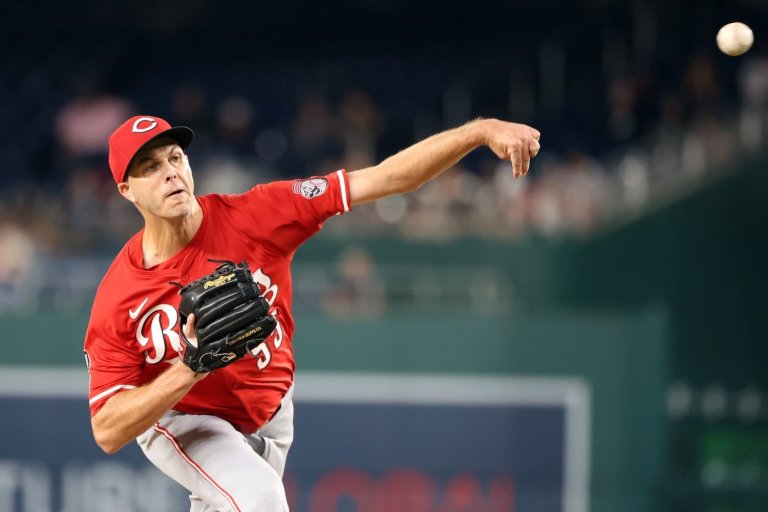 TRADE: Cubs Acquire Left-Handed Reliever Taylor Rogers from Pittsburgh Pirates