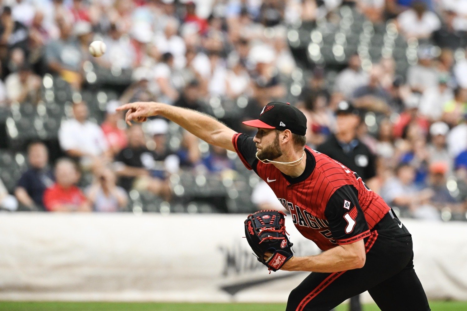 Mooney: Chicago Cubs Interested In Adrian Houser