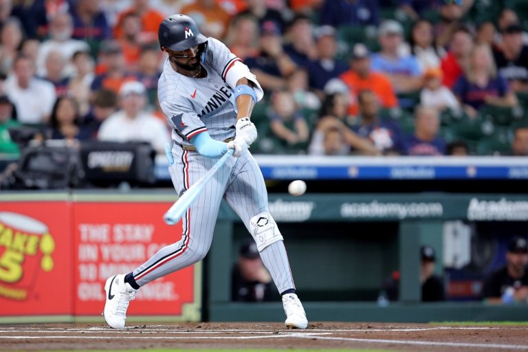 Willi Castro is the Ultimate Problem-Solver for 2025 Chicago Cubs