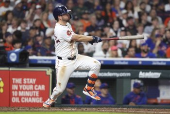 The Cubs’ Fourth Outfielder Battle Is Wide Open