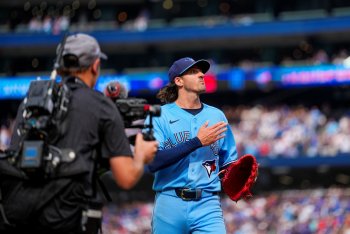 Sources: Cubs Attempting to Land Starter and Reliever in Package Deal