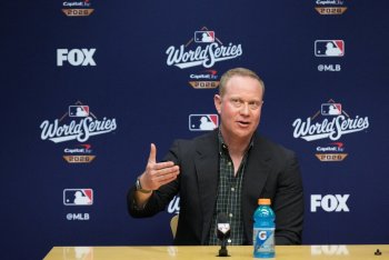 Time to Catch Up: After Brewers Win World Series, Cubs Have Their Assignment